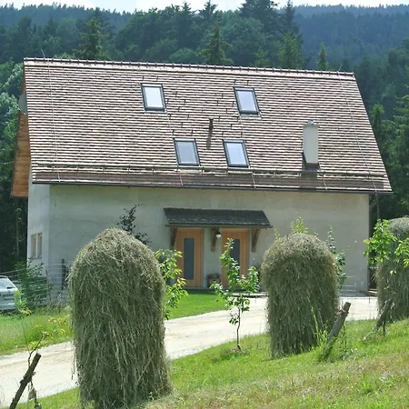 Chalet Ur-gmiatli Apartment *