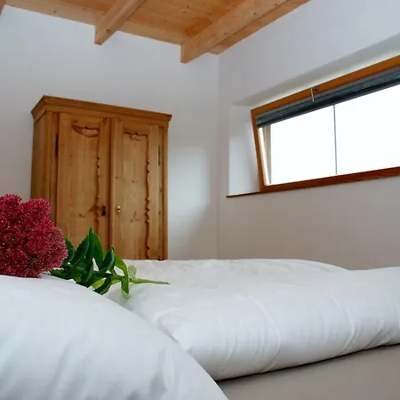 Apartment Chalet Ur-gmiatli